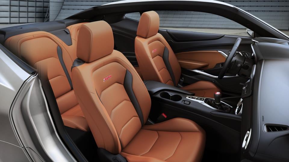 2016 Chevrolet Camaro 2dr Coupe 2SS