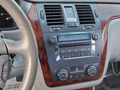 2007 Cadillac DTS 4dr Sdn V8