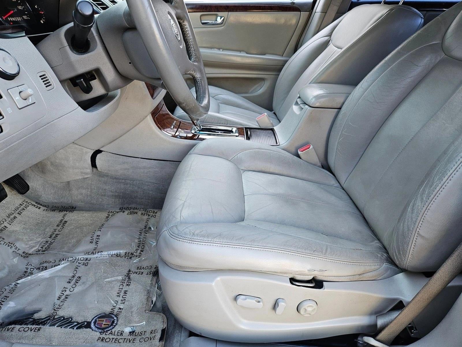 2007 Cadillac DTS 4dr Sdn V8