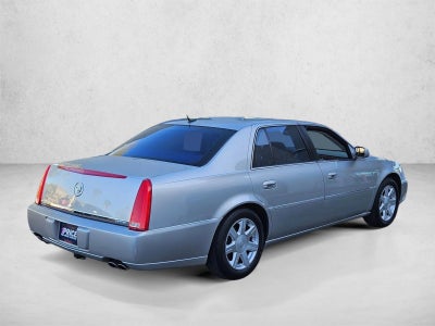 2007 Cadillac DTS 4dr Sdn V8