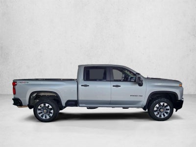 2021 Chevrolet Silverado 2500 HD Crew Cab Standard Box 4-Wheel Drive Custom