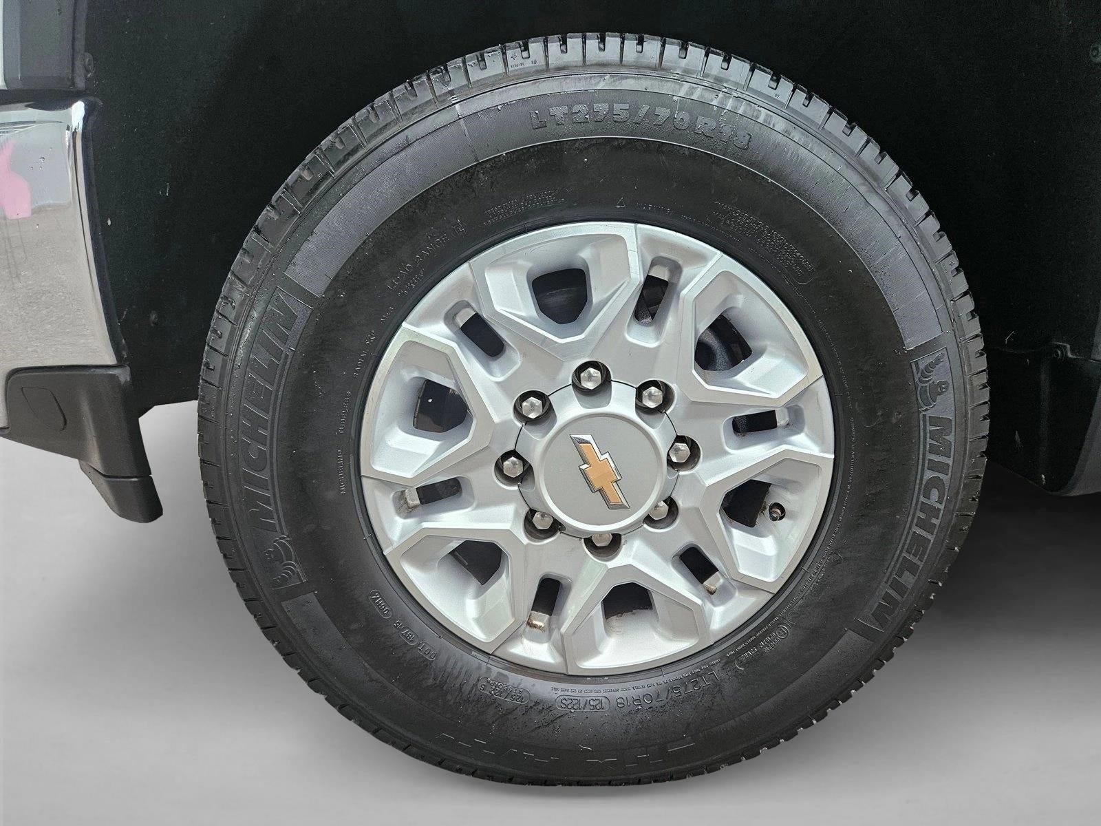 2021 Chevrolet Silverado 3500 HD Crew Cab Standard Box 4-Wheel Drive LT