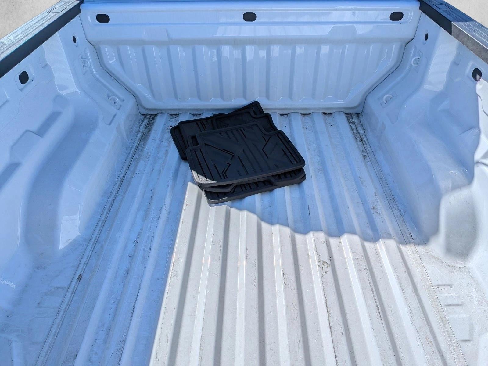 2024 Chevrolet Colorado Crew Cab Short Box 2-Wheel Drive Work Truck