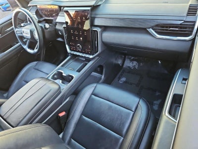 2024 GMC Acadia FWD Elevation