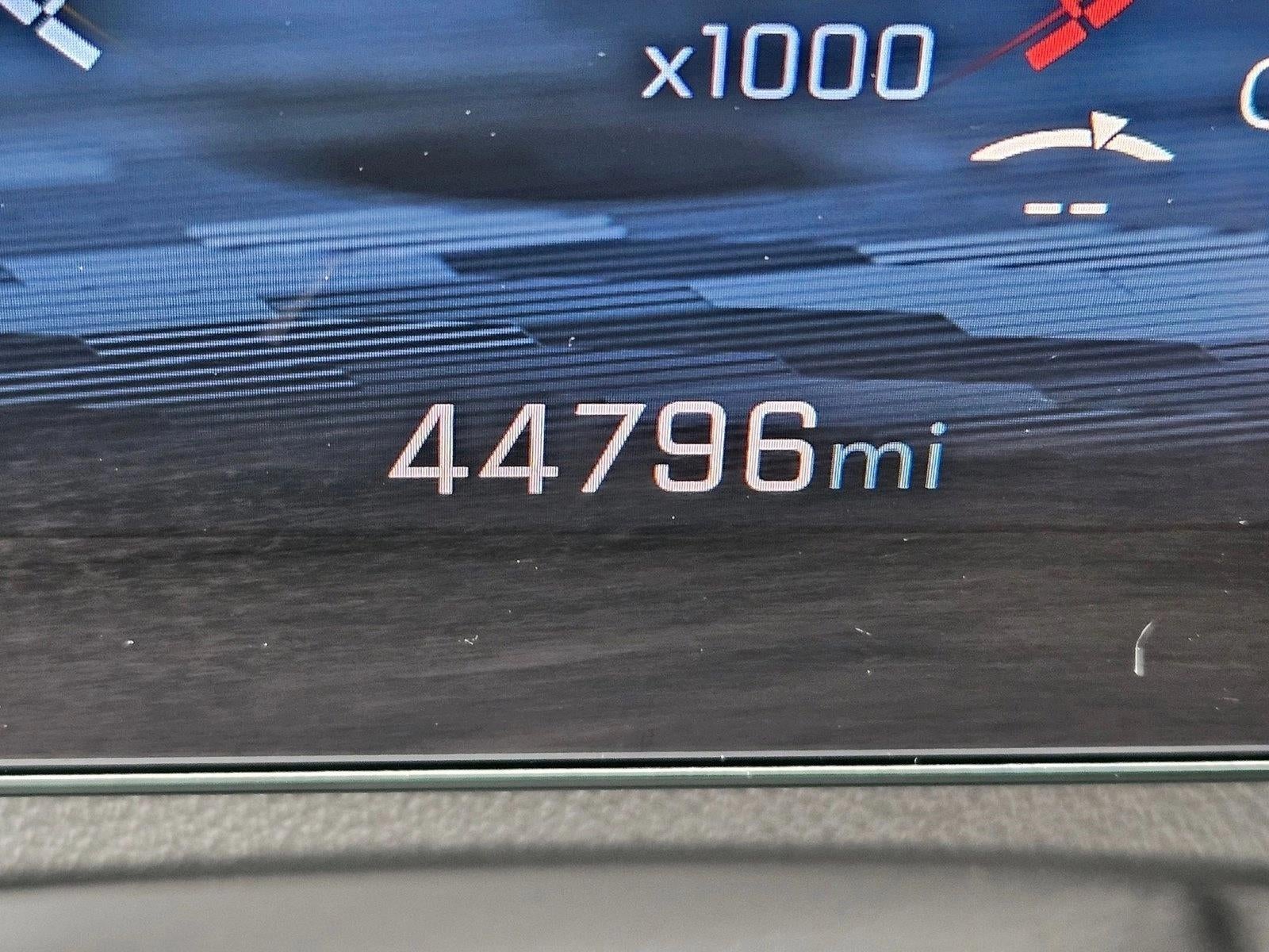 2024 Chevrolet Traverse LT w/2LT