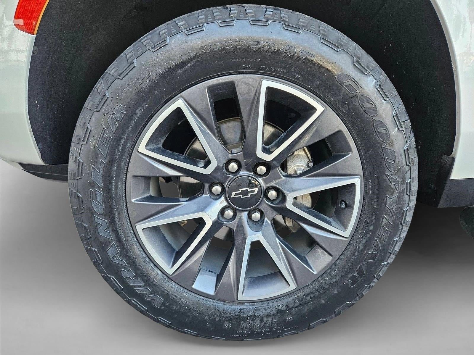 2022 Chevrolet Suburban 4WD Z71
