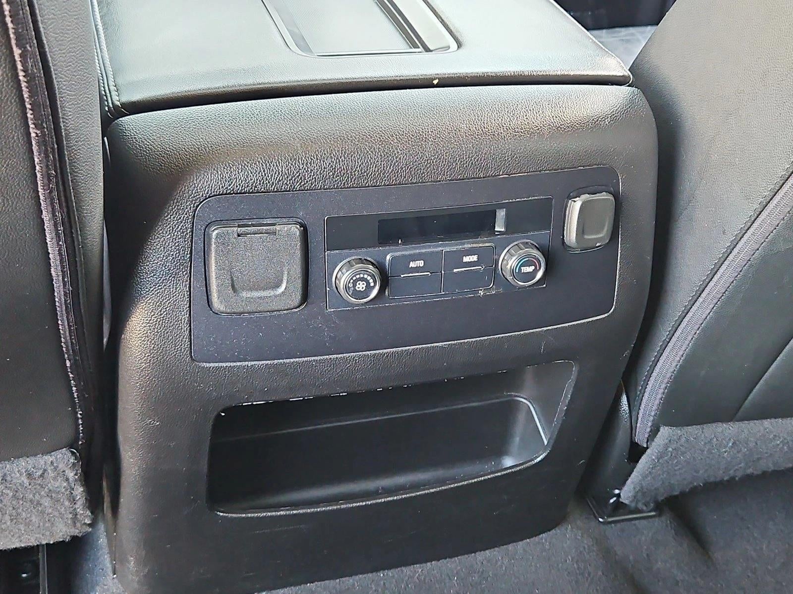 2020 Chevrolet Suburban 4WD LT