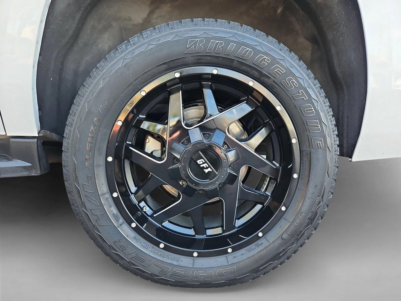 2020 Chevrolet Suburban 4WD LT