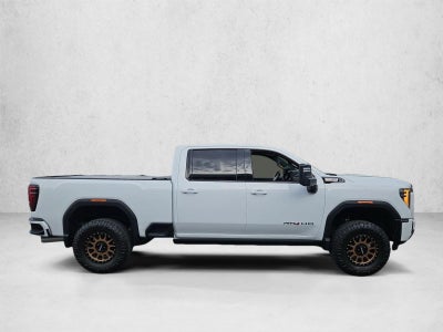 2024 GMC Sierra 2500 HD Crew Cab Standard Box 4-Wheel Drive AT4