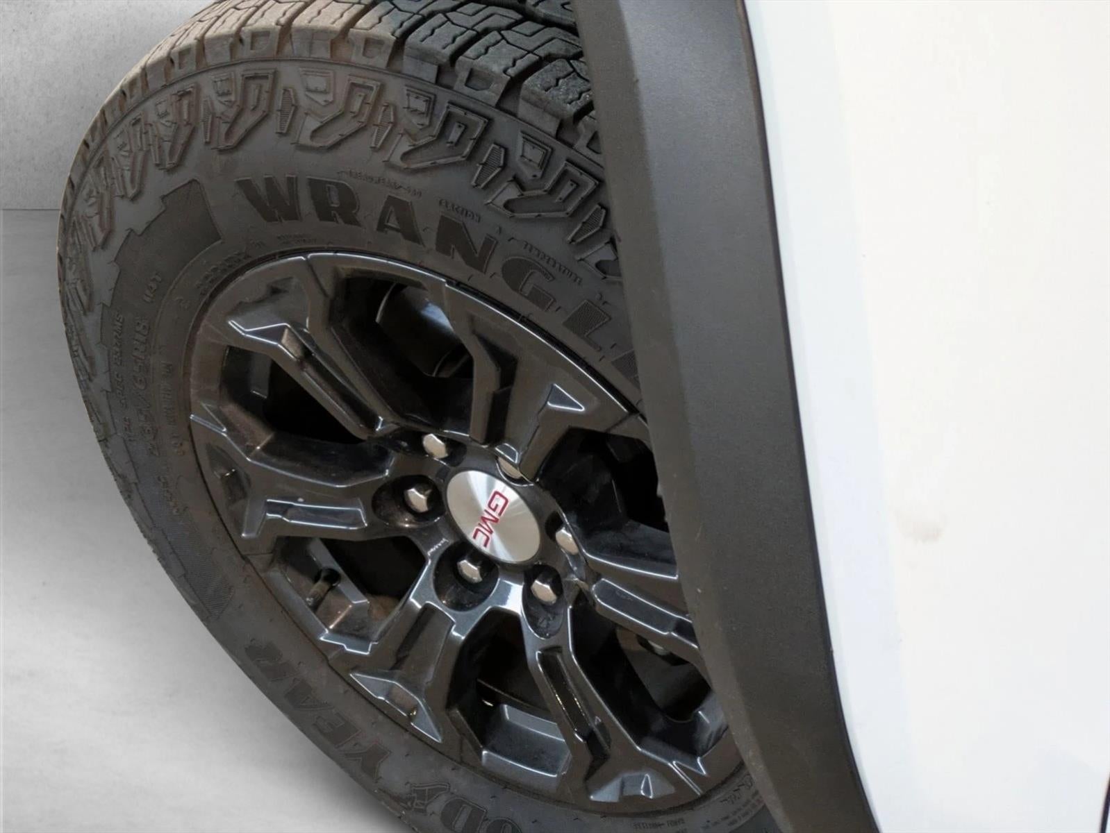 2024 GMC Canyon Crew Cab Short Box 2-Wheel Drive Elevation