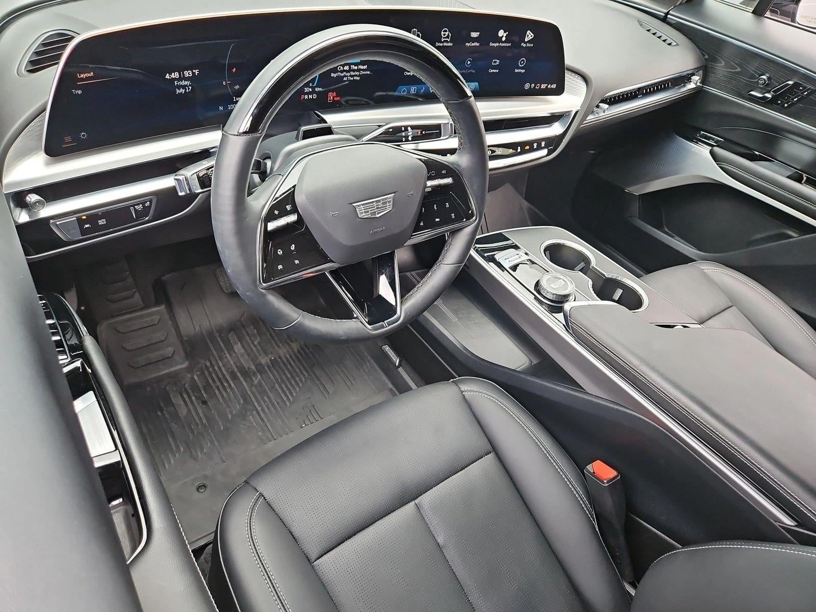 2025 Cadillac LYRIQ 4dr Luxury w/1SD