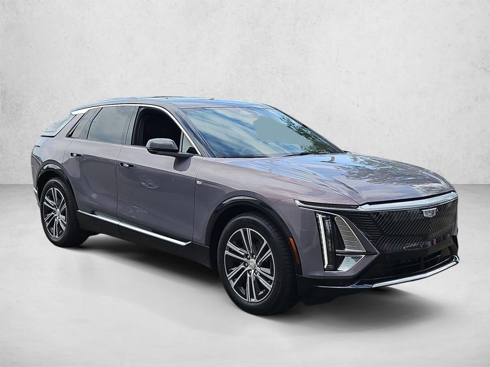 2025 Cadillac LYRIQ 4dr Luxury w/1SD