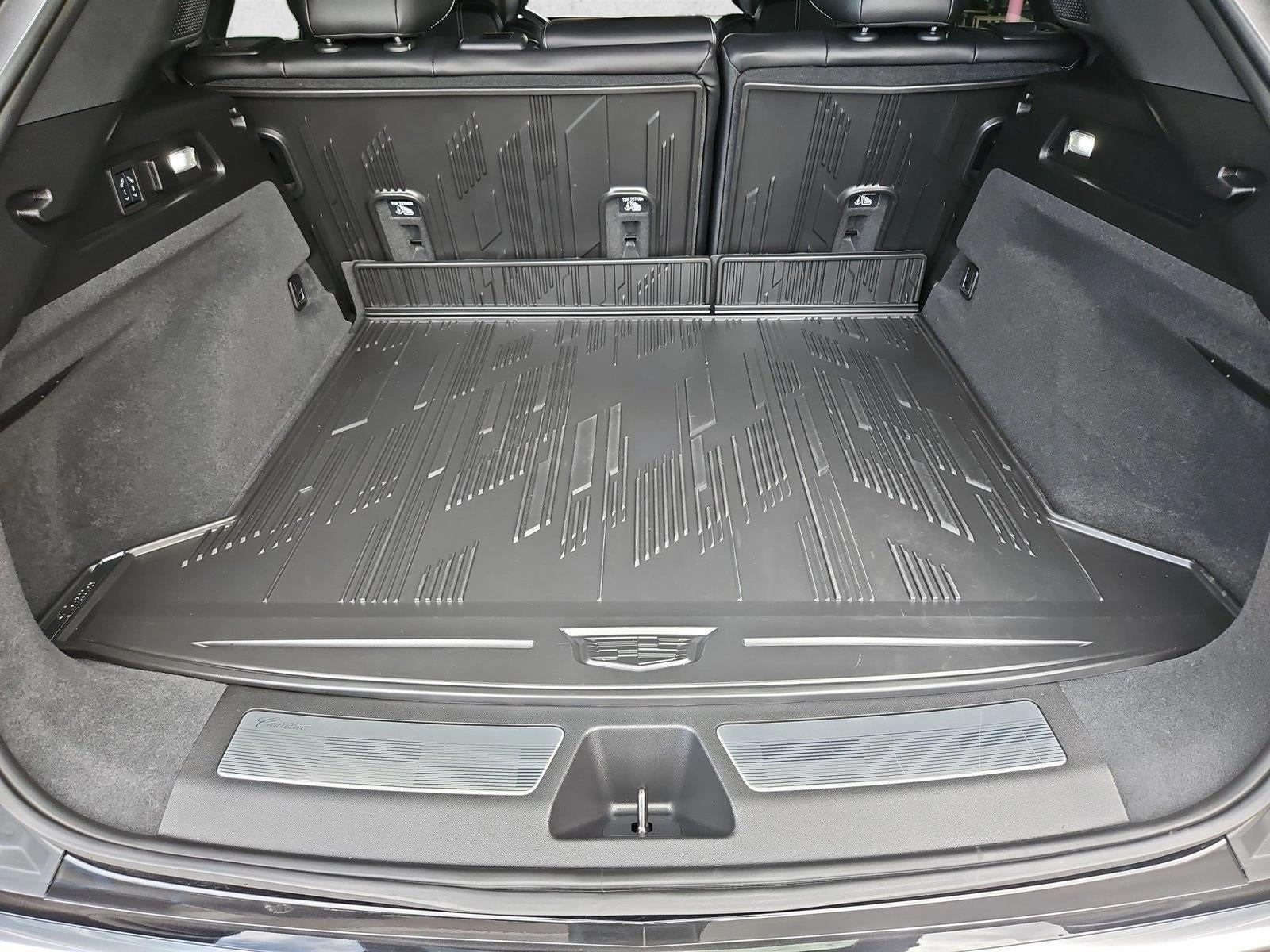 2025 Cadillac LYRIQ 4dr Luxury w/1SD