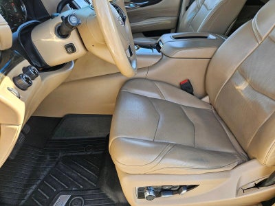 2018 Cadillac Escalade ESV 4WD Platinum