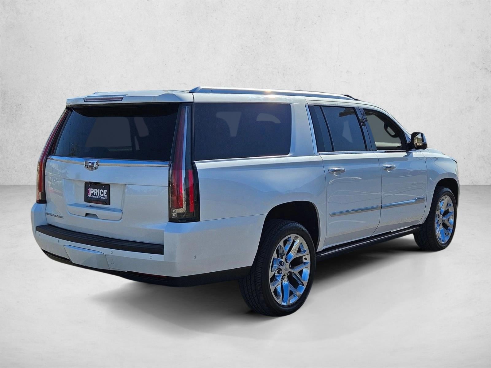 2018 Cadillac Escalade ESV 4WD Platinum