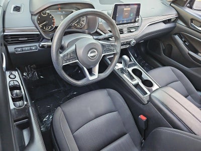 2023 Nissan Altima 2.5 SV Sedan