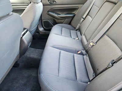 2024 Nissan Altima 2.5 SV Sedan