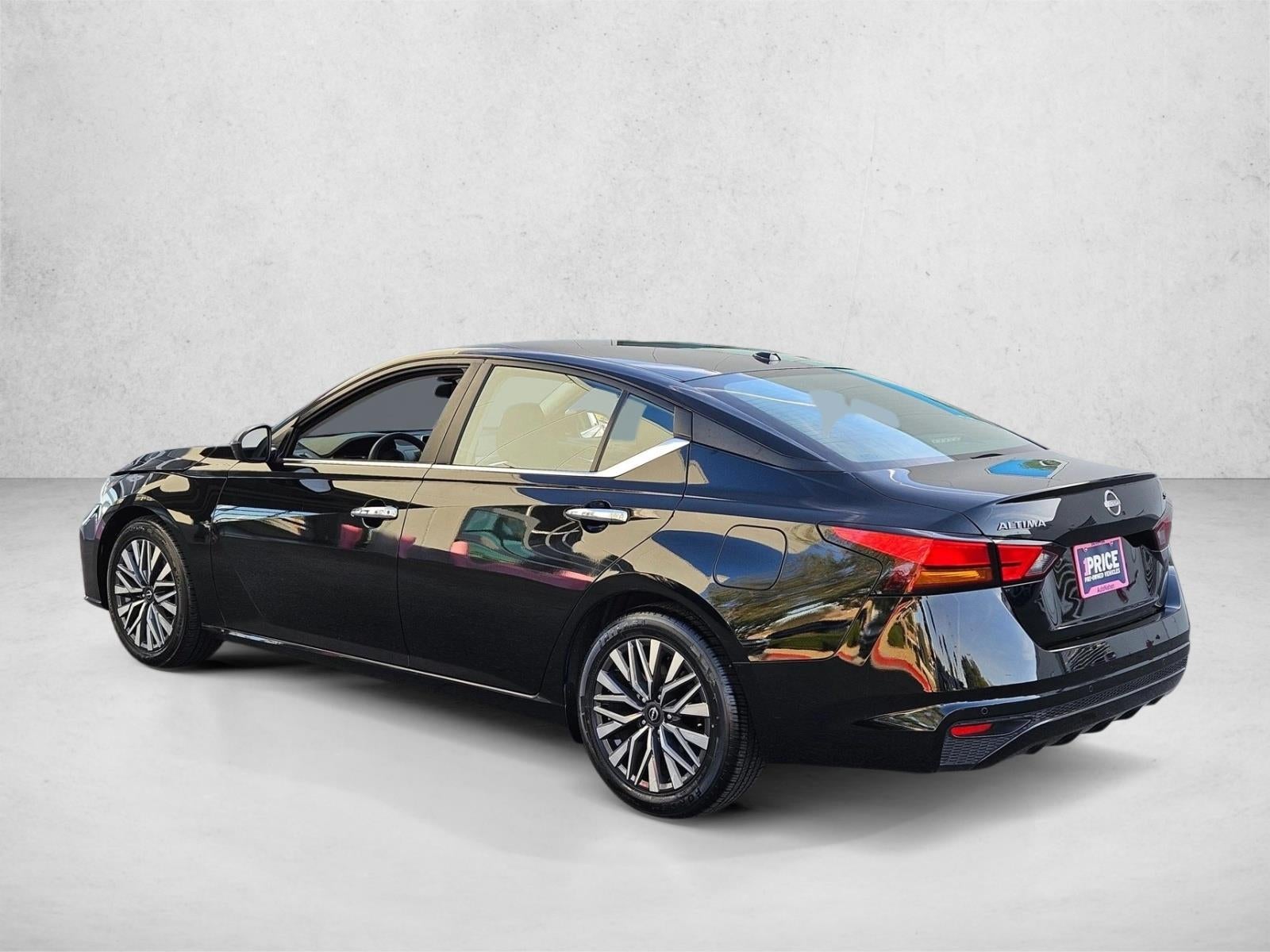 2024 Nissan Altima 2.5 SV Sedan