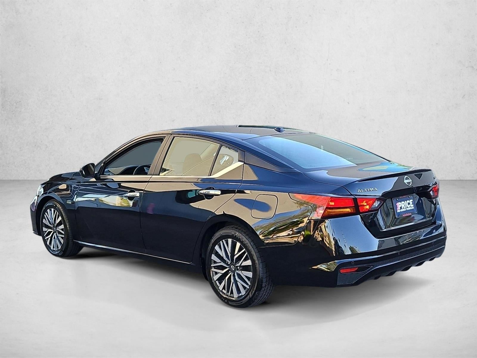 2024 Nissan Altima 2.5 SV Sedan