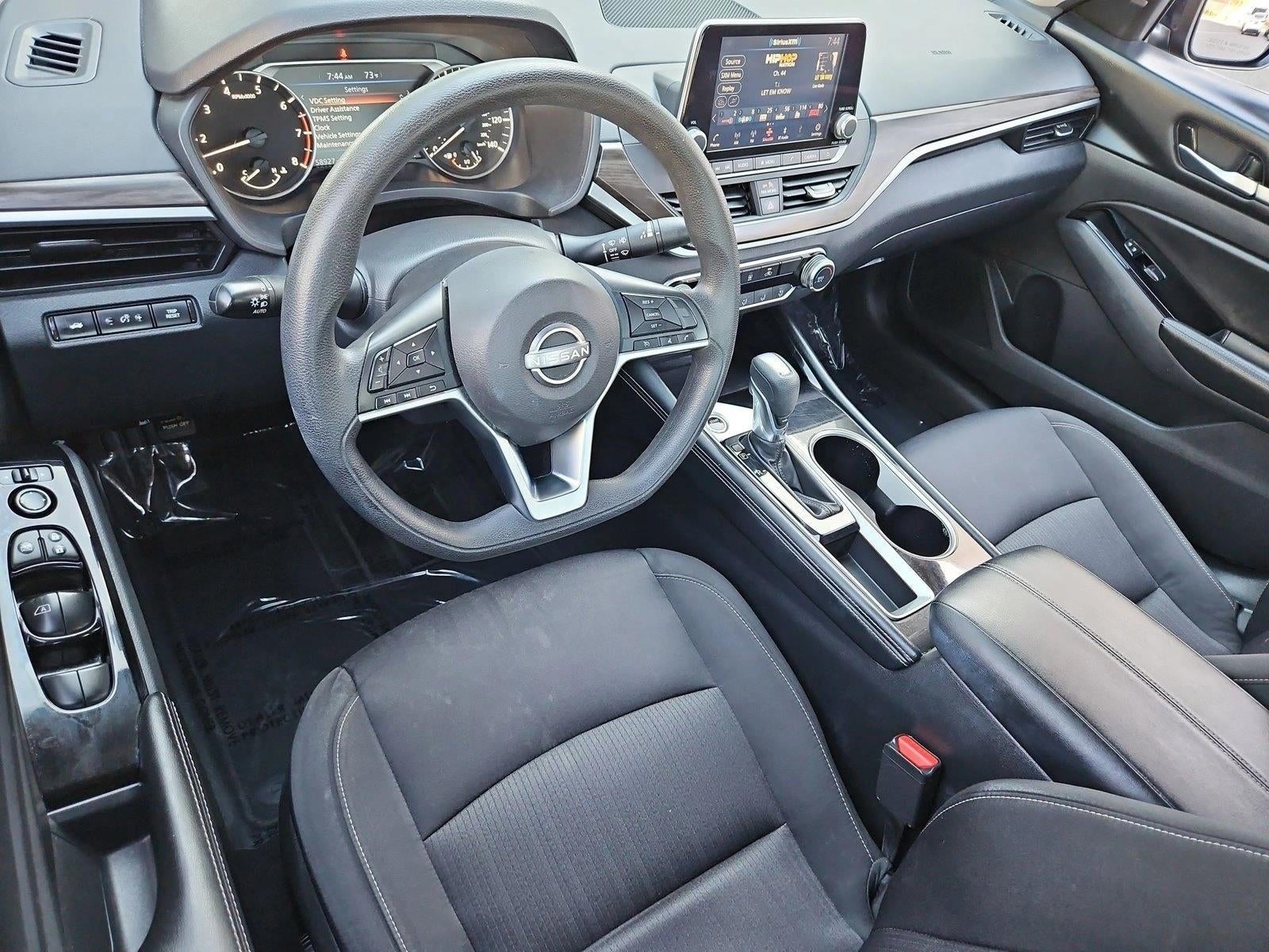 2023 Nissan Altima 2.5 SV Sedan