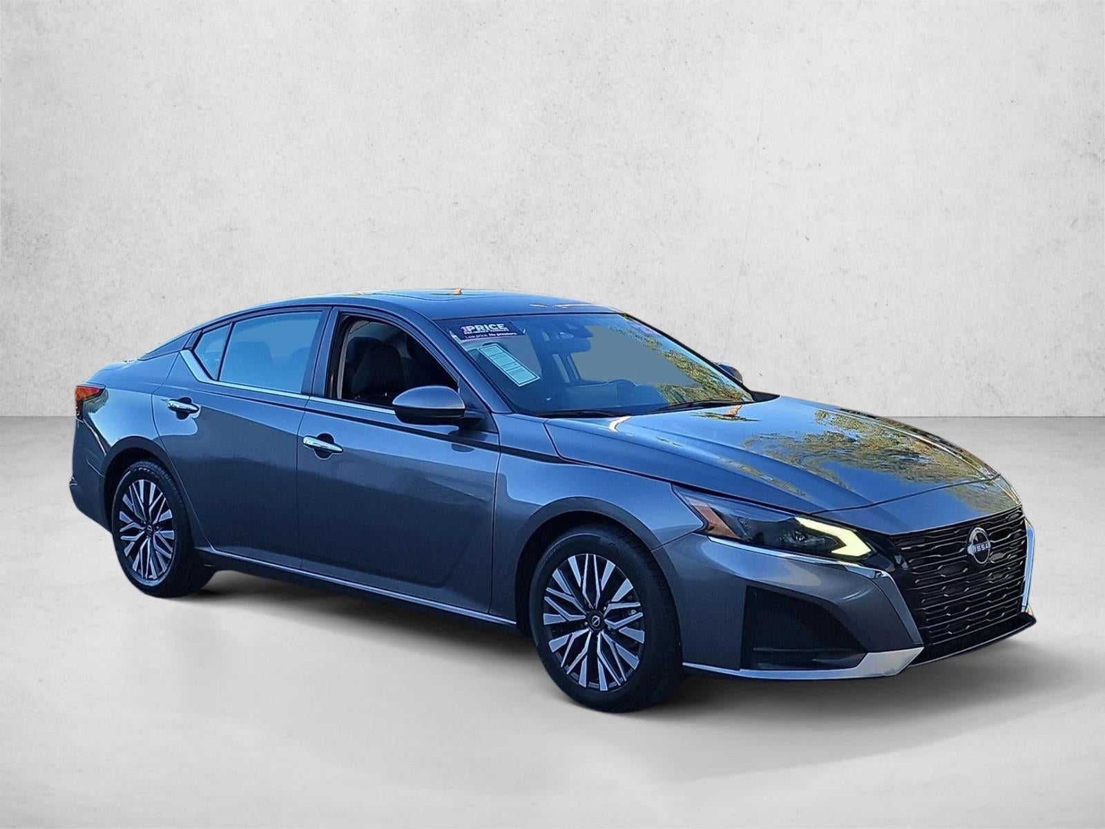 2023 Nissan Altima 2.5 SV Sedan