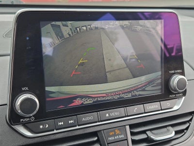 2024 Nissan Altima 2.5 SV Sedan