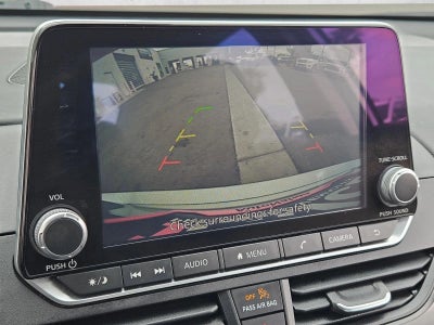 2024 Nissan Altima 2.5 SV Sedan