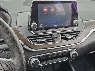 2024 Nissan Altima 2.5 SV Sedan