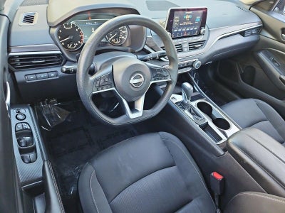 2024 Nissan Altima 2.5 SV Sedan
