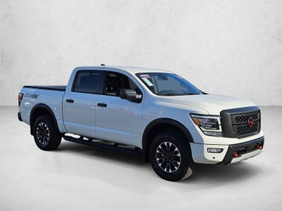 2024 Nissan Titan 4x4 Crew Cab PRO-4X
