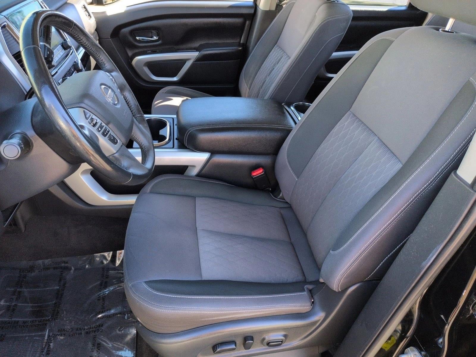 2021 Nissan Titan 4x4 Crew Cab SV