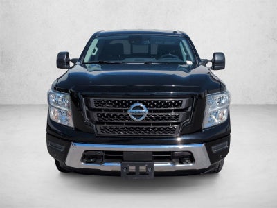 2021 Nissan Titan 4x4 Crew Cab SV