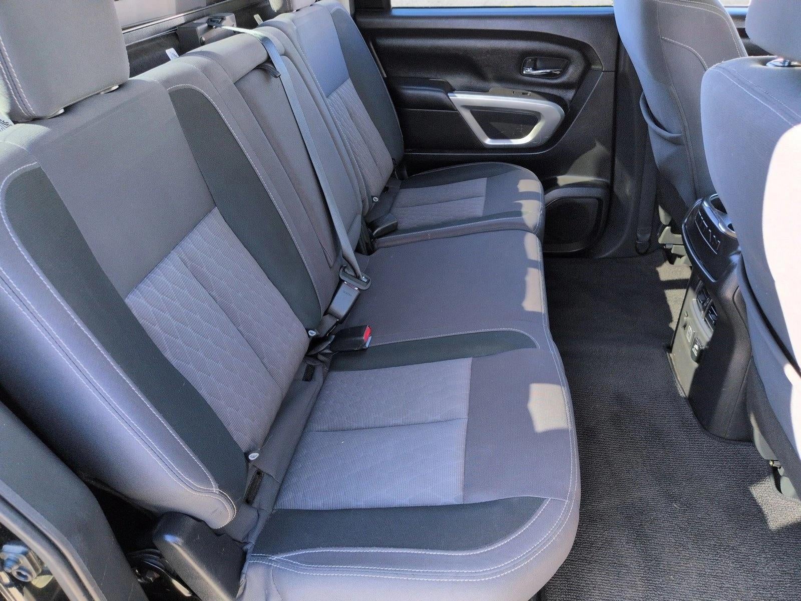 2021 Nissan Titan 4x4 Crew Cab SV