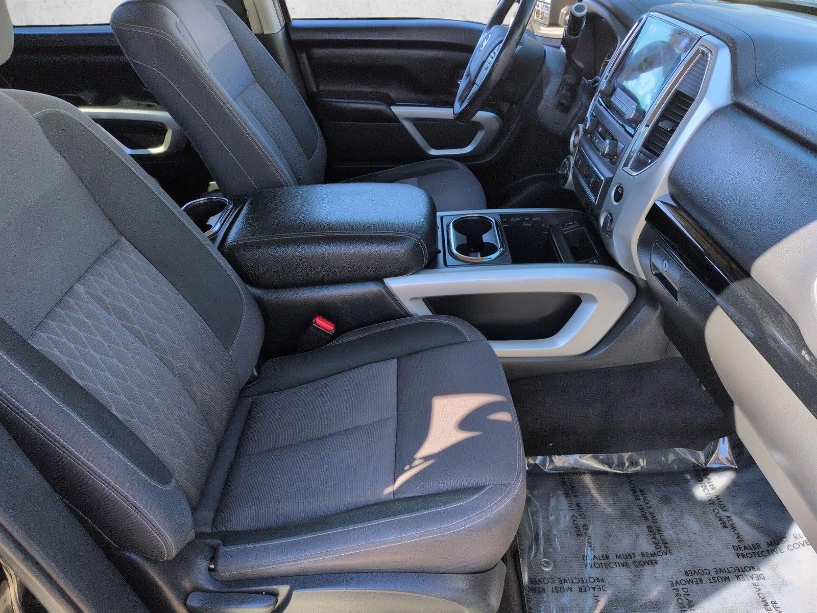 2021 Nissan Titan 4x4 Crew Cab SV