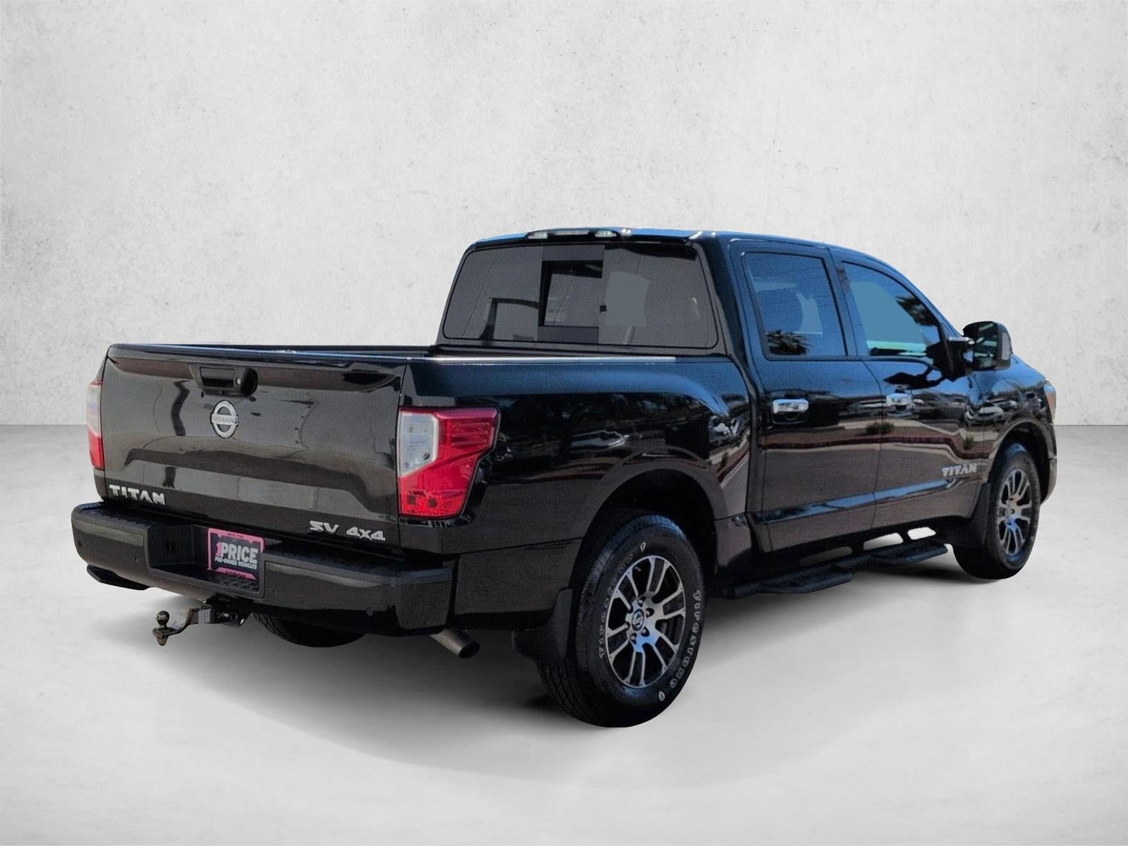 2021 Nissan Titan 4x4 Crew Cab SV