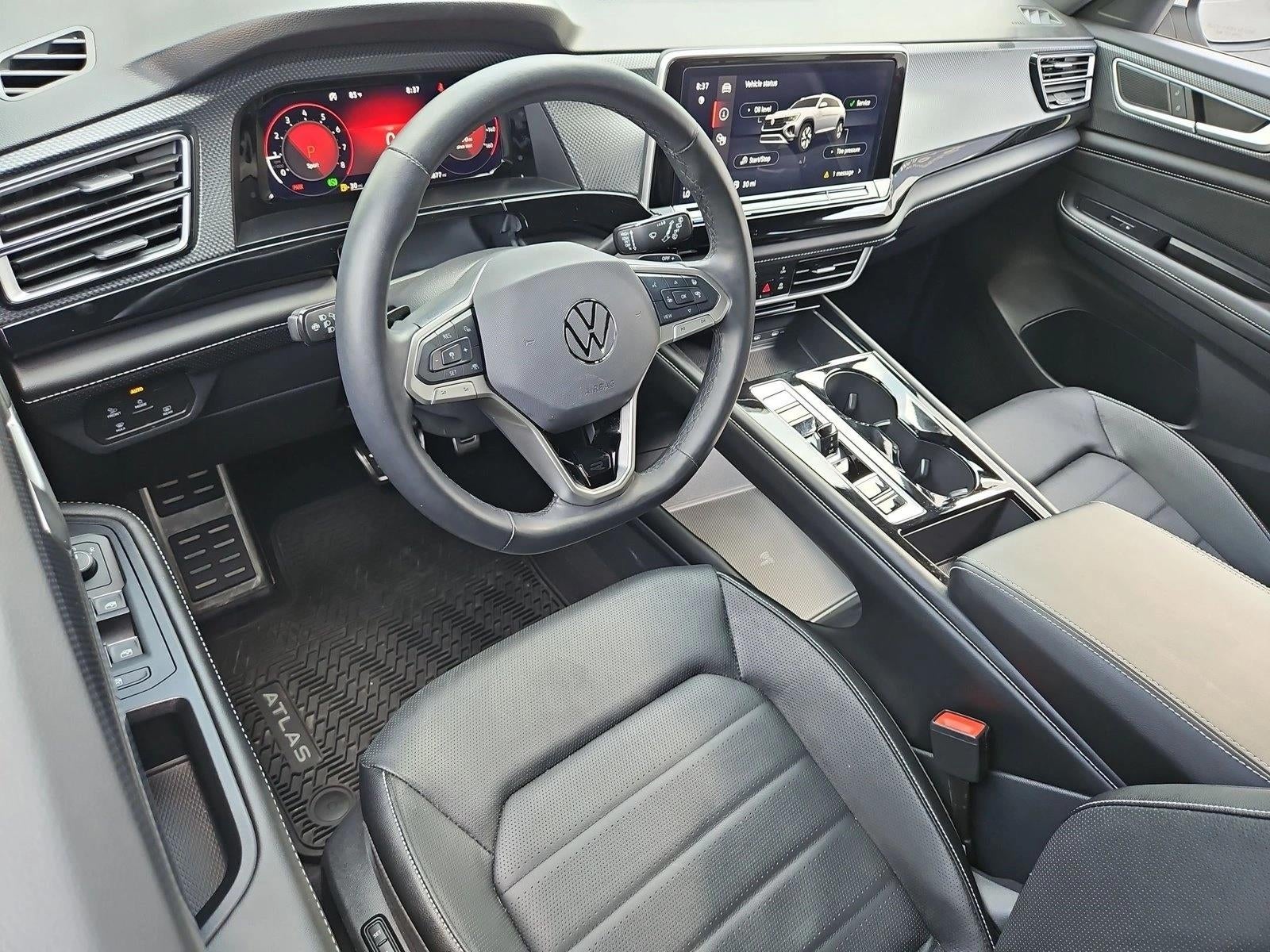 2024 Volkswagen Atlas Cross Sport 2.0T SEL R-Line 4MOTION