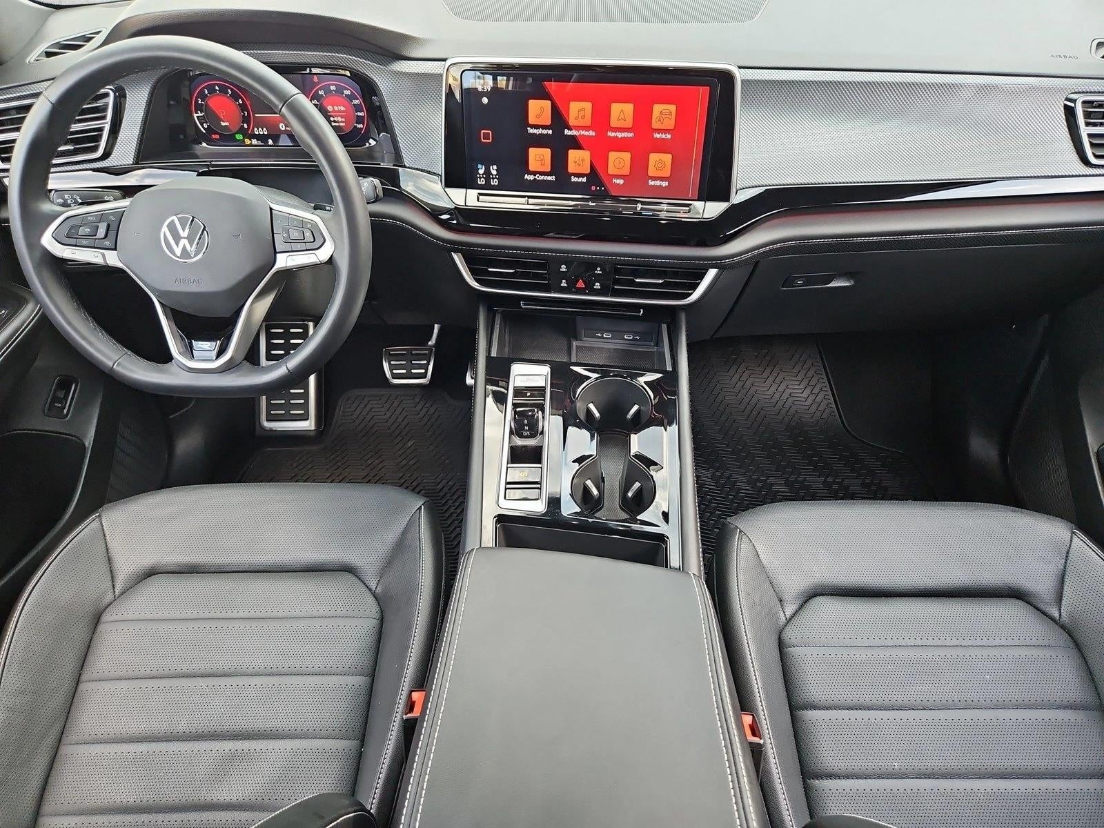 2024 Volkswagen Atlas Cross Sport 2.0T SEL R-Line 4MOTION
