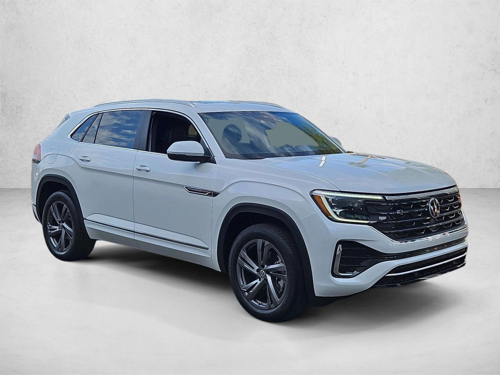 2024 Volkswagen Atlas Cross Sport 2.0T SEL R-Line 4MOTION