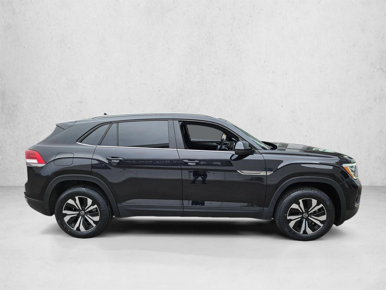 2024 Volkswagen Atlas Cross Sport 2.0T SE FWD