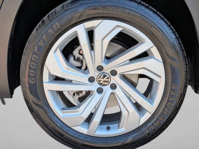2021 Volkswagen Atlas 2021.5 3.6L V6 SE w/Technology 4MOTION