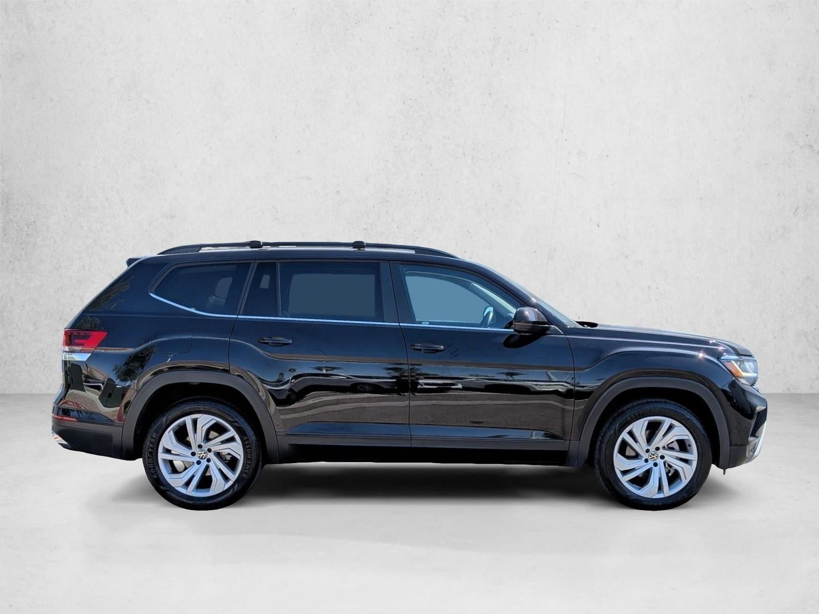 2021 Volkswagen Atlas 2021.5 3.6L V6 SE w/Technology 4MOTION