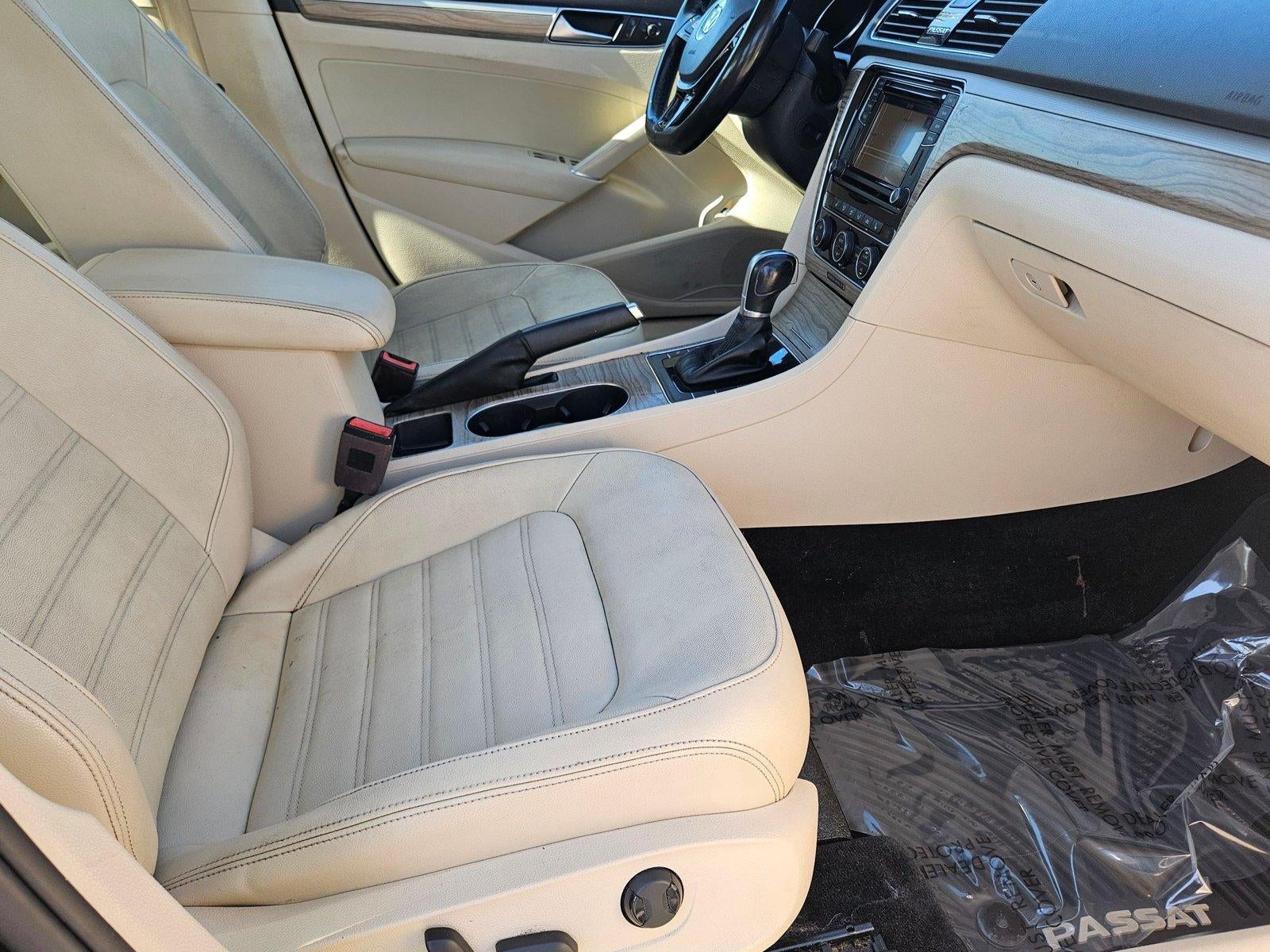 2018 Volkswagen Passat 2.0T SEL Premium Auto