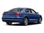 2017 Volkswagen Passat R-Line w/Comfort Pkg Auto