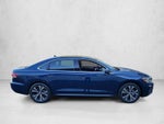 2022 Volkswagen Passat 2.0T SE Auto