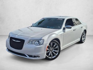 2015 Chrysler 300 4dr Sdn 300C RWD