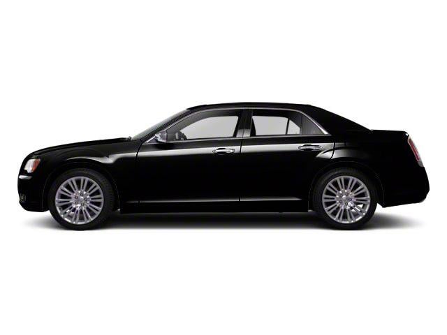 2012 Chrysler 300 4dr Sdn V8 SRT8 RWD