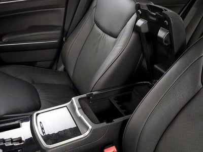 2012 Chrysler 300 4dr Sdn V8 SRT8 RWD