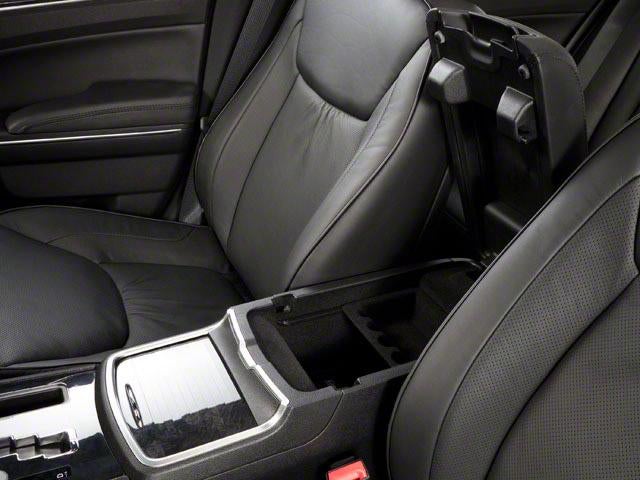 2012 Chrysler 300 4dr Sdn V8 SRT8 RWD