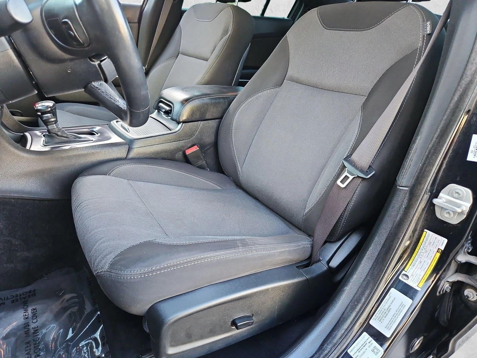 2015 Dodge Charger 4dr Sdn SE RWD