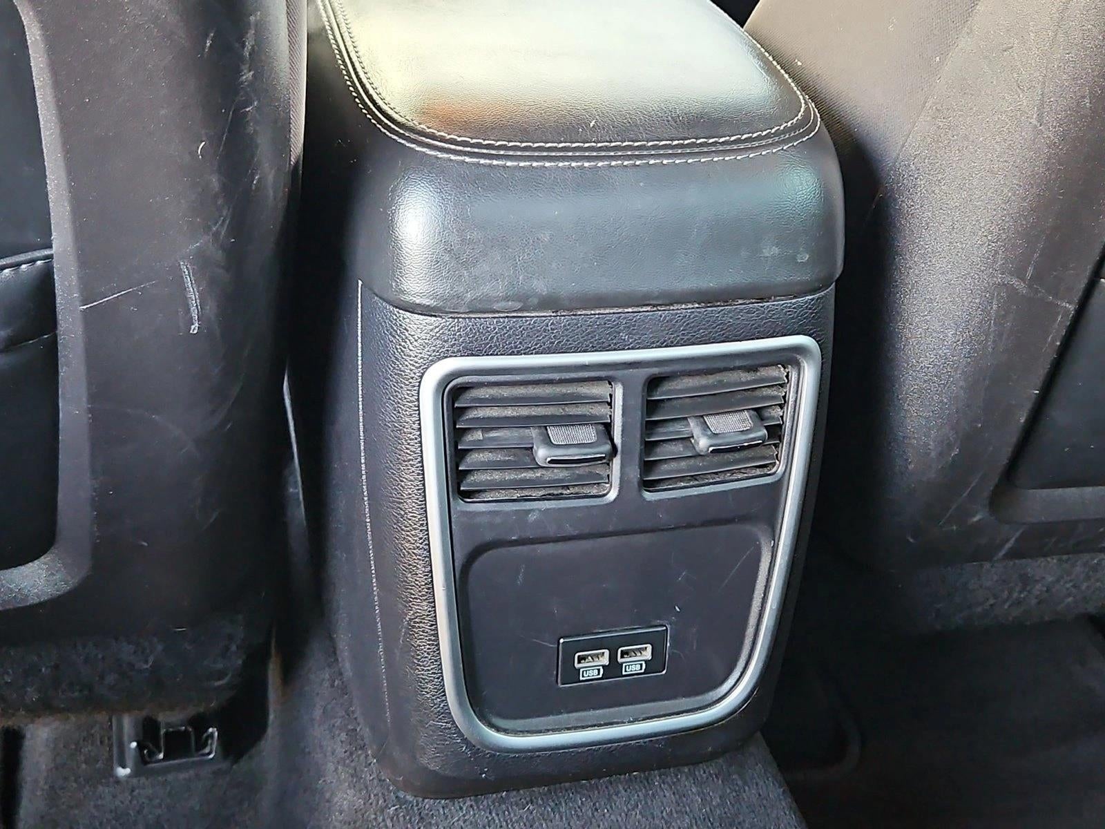 2015 Dodge Charger 4dr Sdn SE RWD